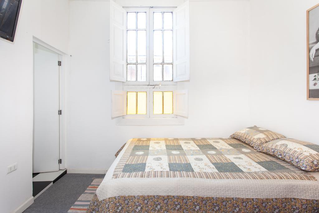 Quarto Standard com Cama de Casal ou 2 de Solteiro - Banheiro Privativo